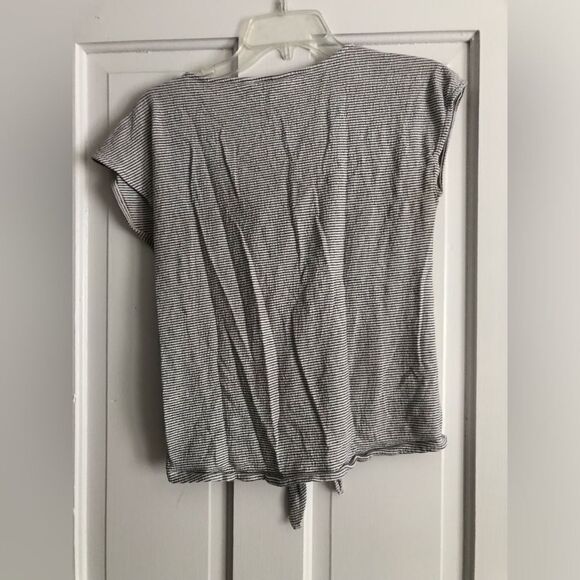 Lucky Brand Top - Picture 2 of 3